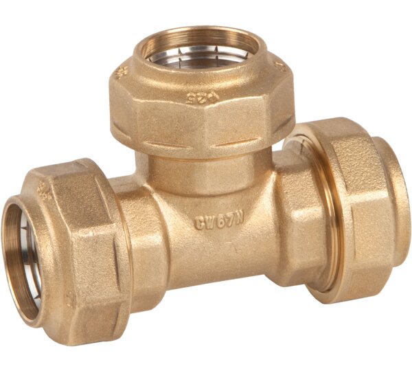 Racor “T” triple acoplamiento