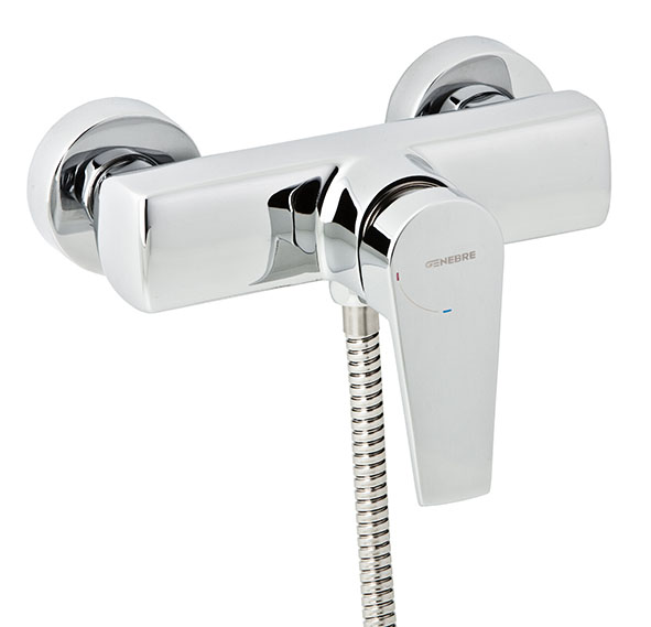 Monomando de ducha con kit